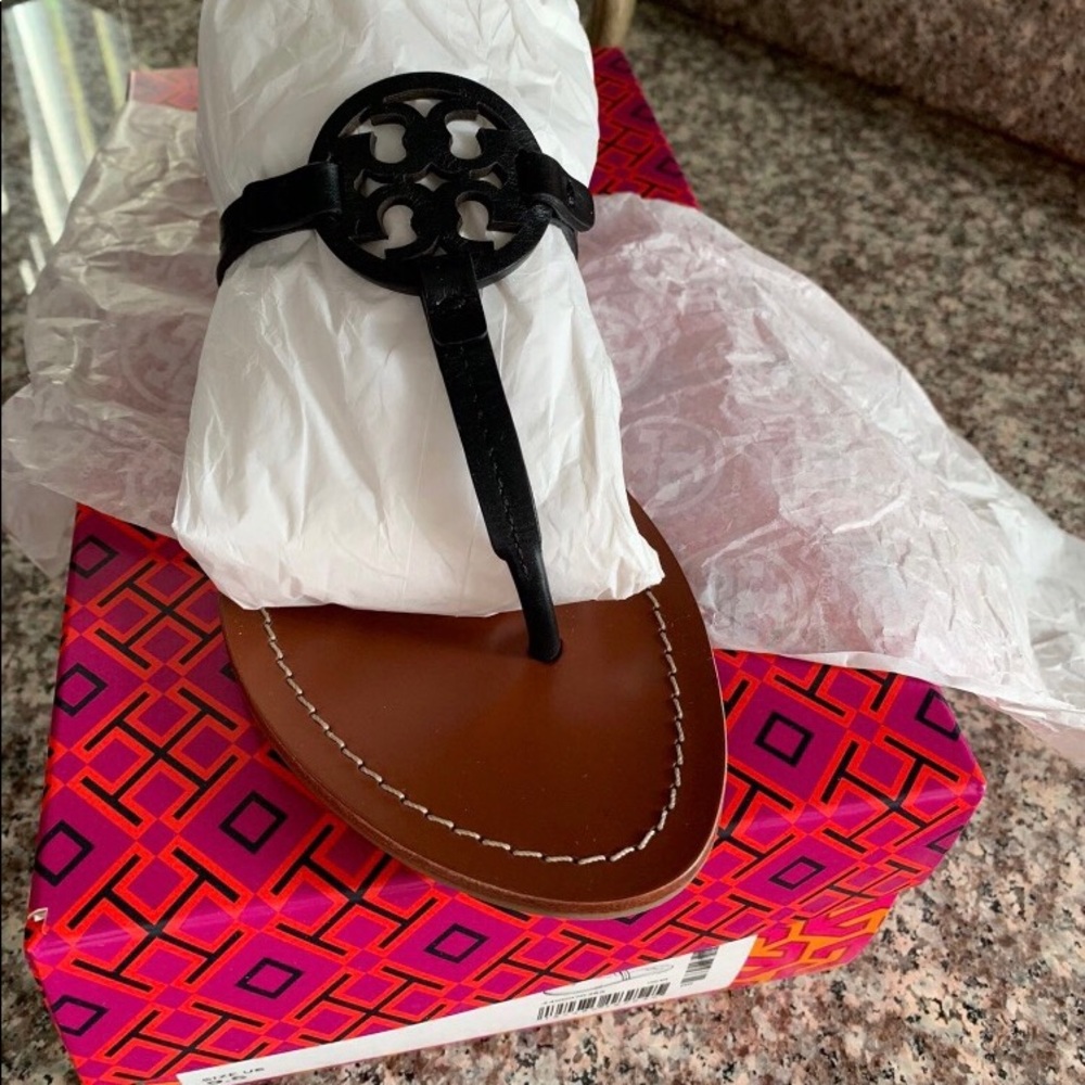 Tory Burch sandals SOLD!